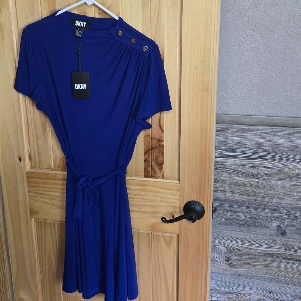 NWT DKNY Women's Short Sleeve Funnel Neck Belted Fit & Flare BERRY BLUE sz 12